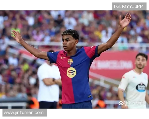 年薪一亿欧元的足球明星背后的荣耀与挑战揭秘