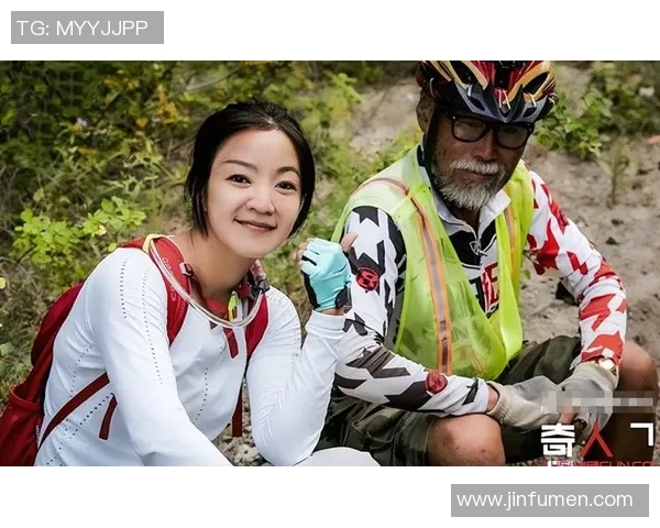 护夫足球明星太太的背后故事与她们的坚韧人生